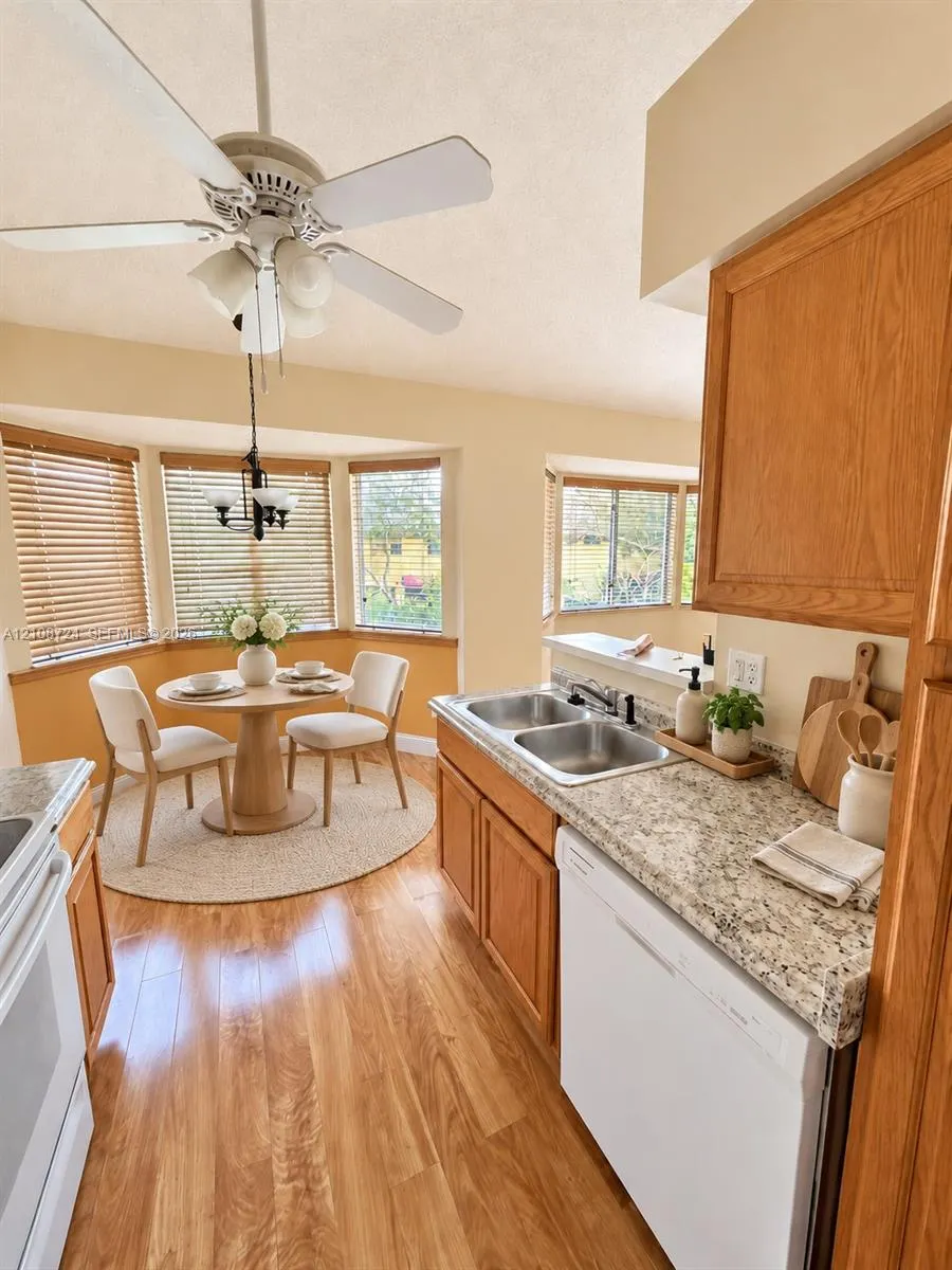 972 NW 92nd Terrace