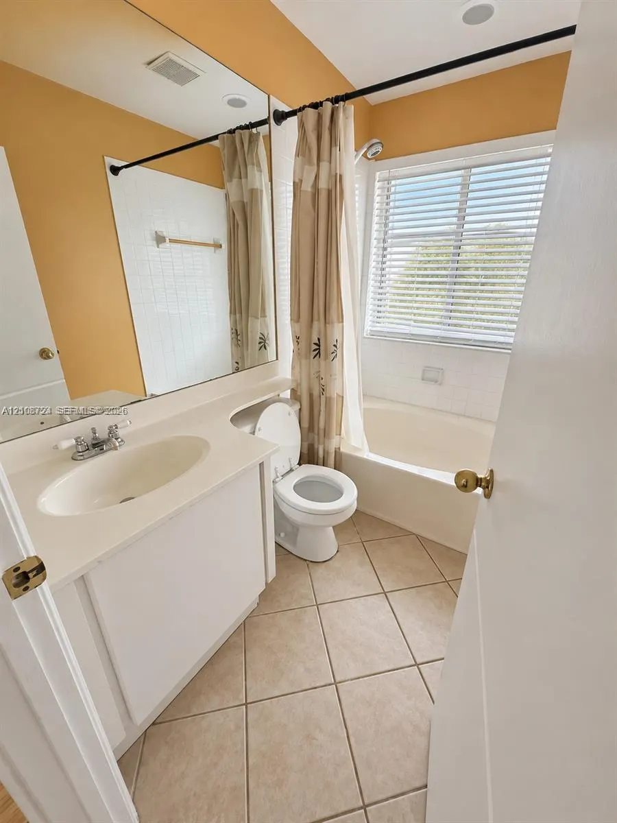 972 NW 92nd Terrace