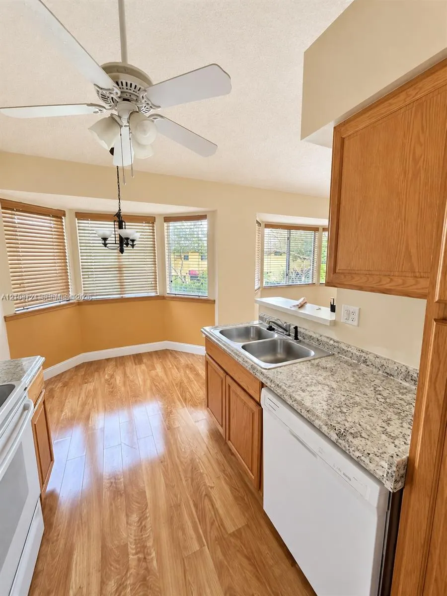 972 NW 92nd Terrace