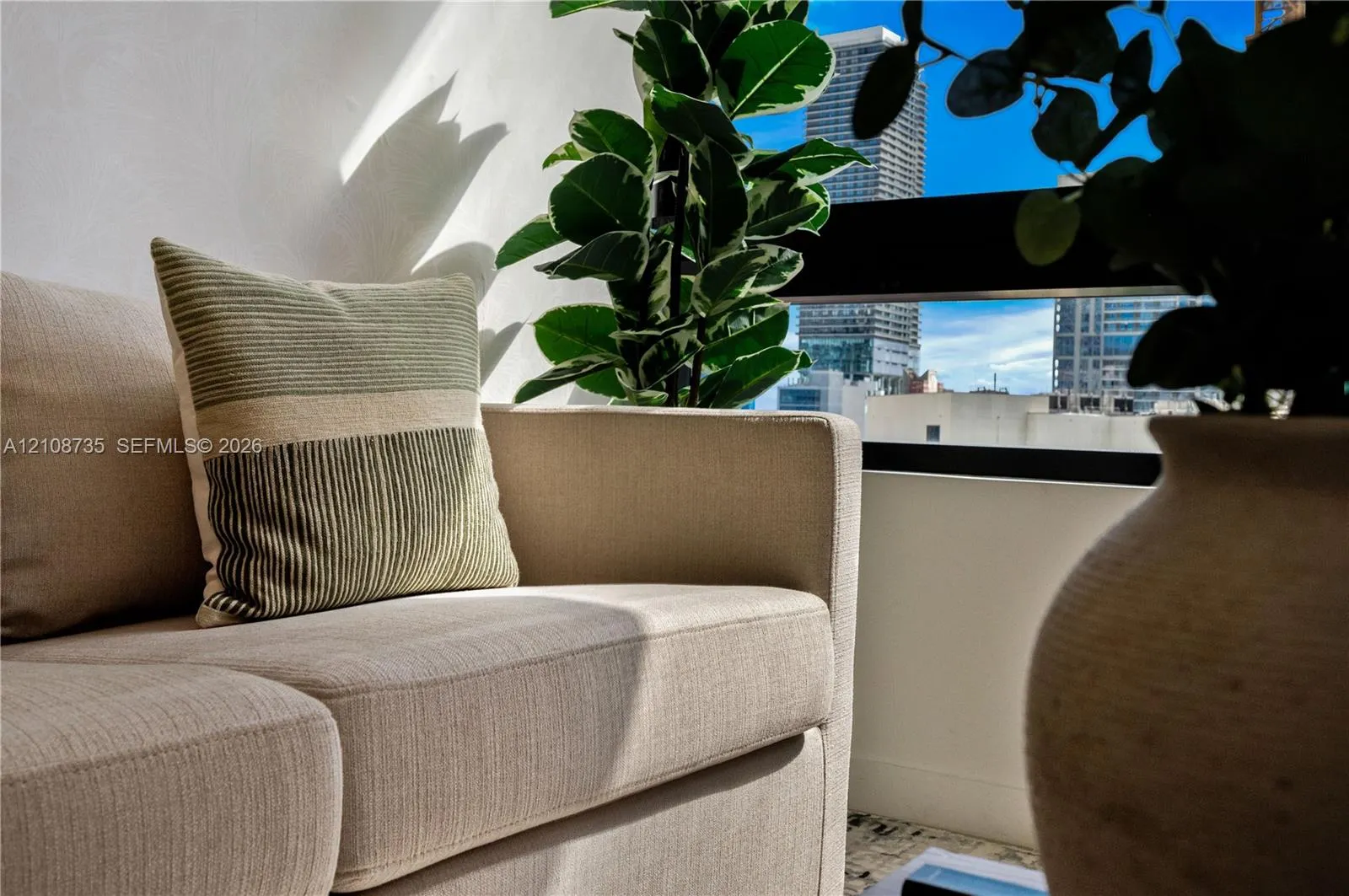 225 N Miami Avenue #803