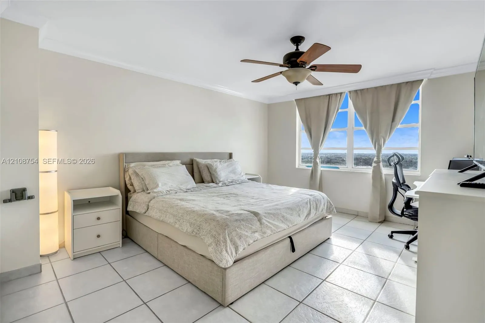 2750 NE 183rd Street #2404