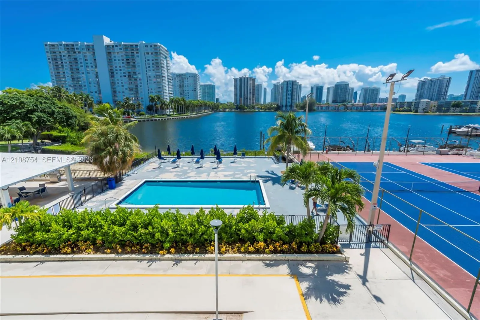 2750 NE 183rd Street #2404