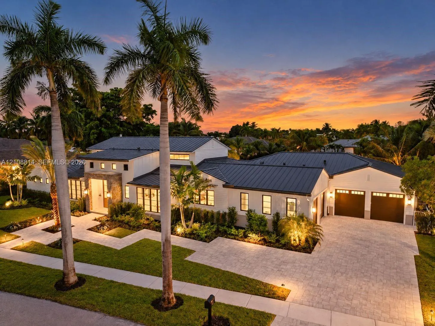 801 NE Orchid Bay Drive