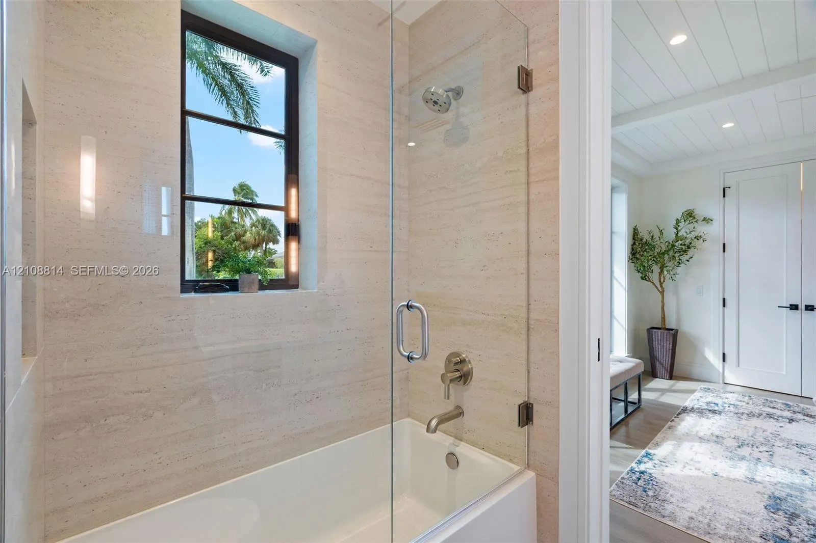 801 NE Orchid Bay Drive