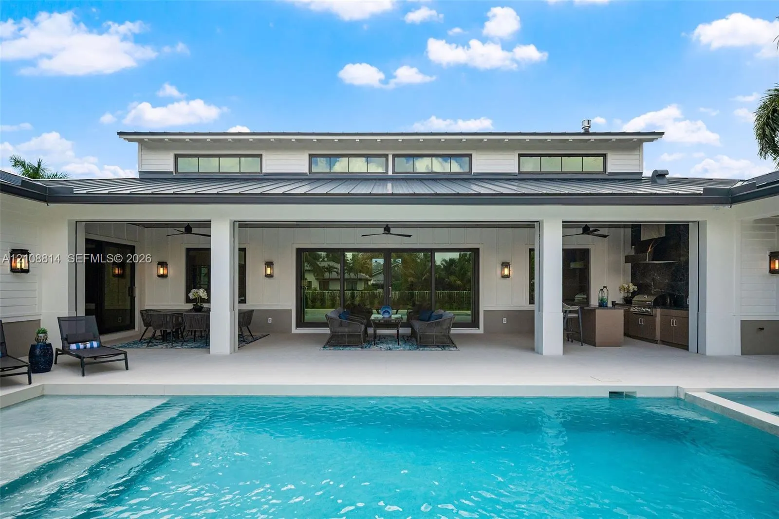 801 NE Orchid Bay Drive
