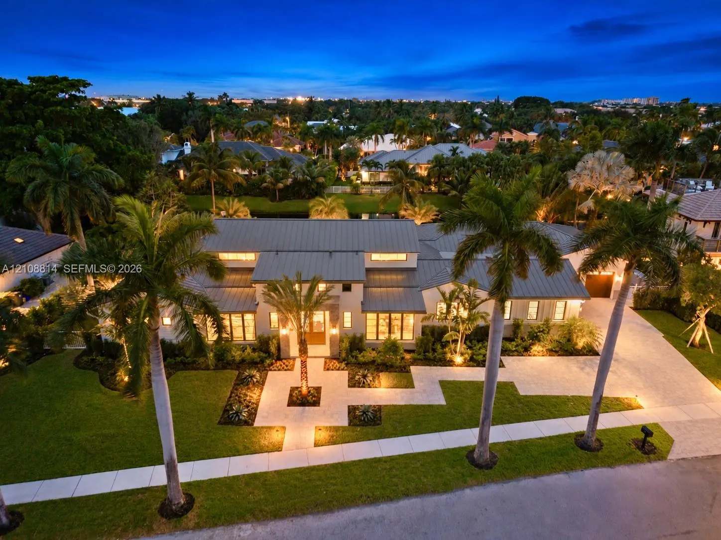 801 NE Orchid Bay Drive