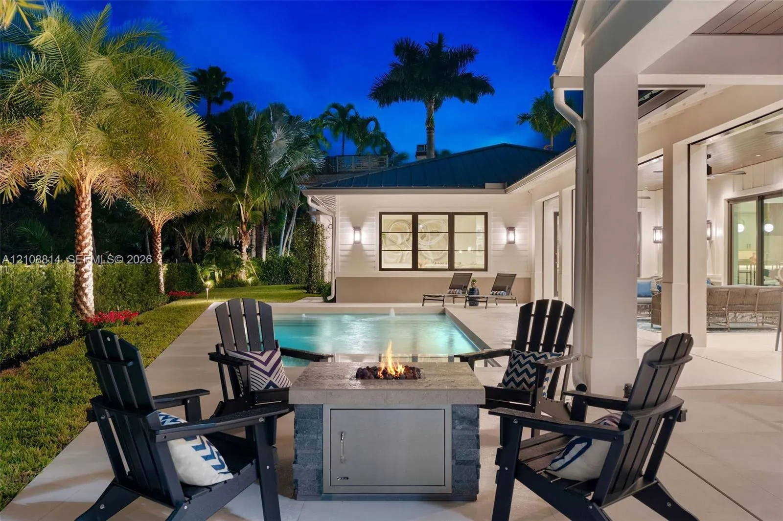 801 NE Orchid Bay Drive