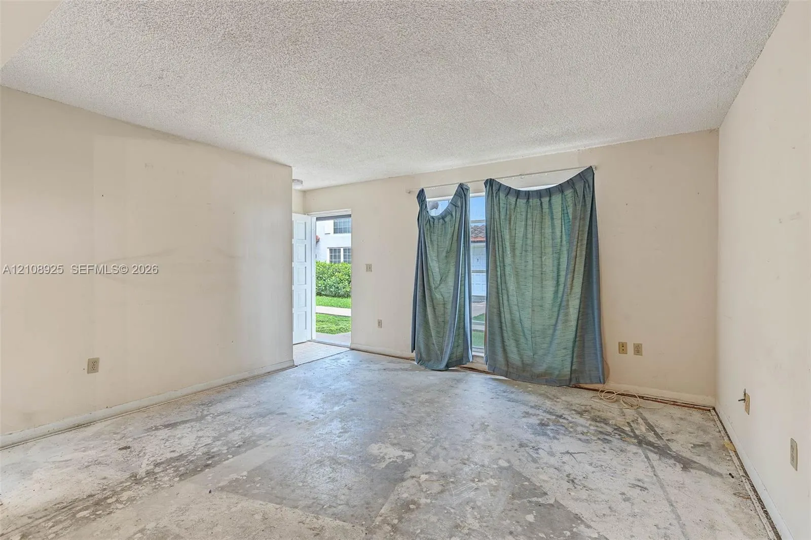 10840 N Kendall Drive #W1