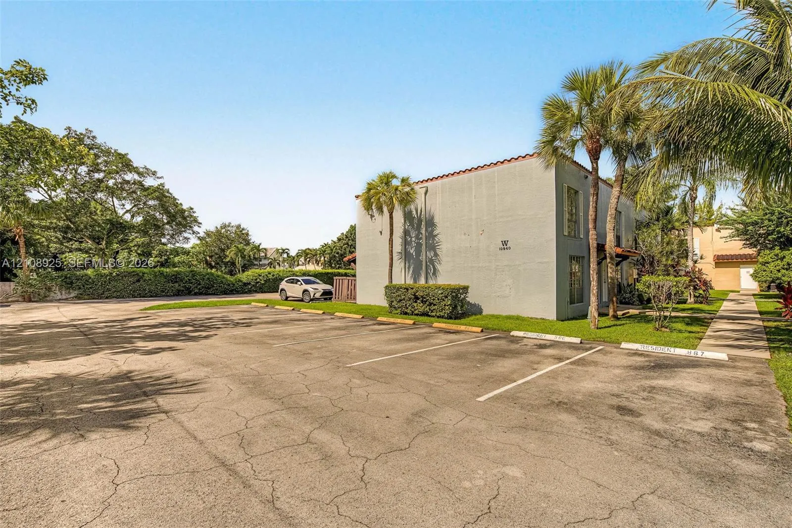 10840 N Kendall Drive #W1
