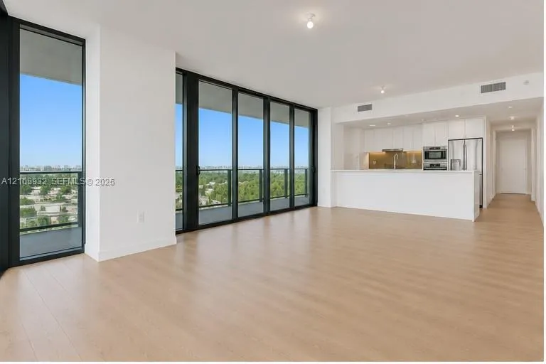 1170 E Hallandale Beach Boulevard #1201