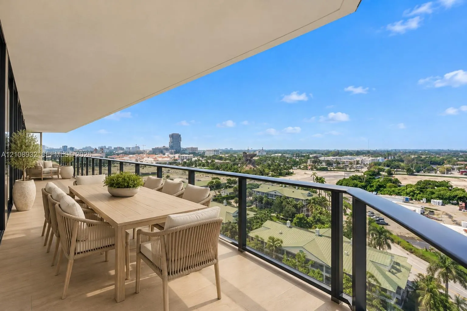 1170 E Hallandale Beach Boulevard #1201
