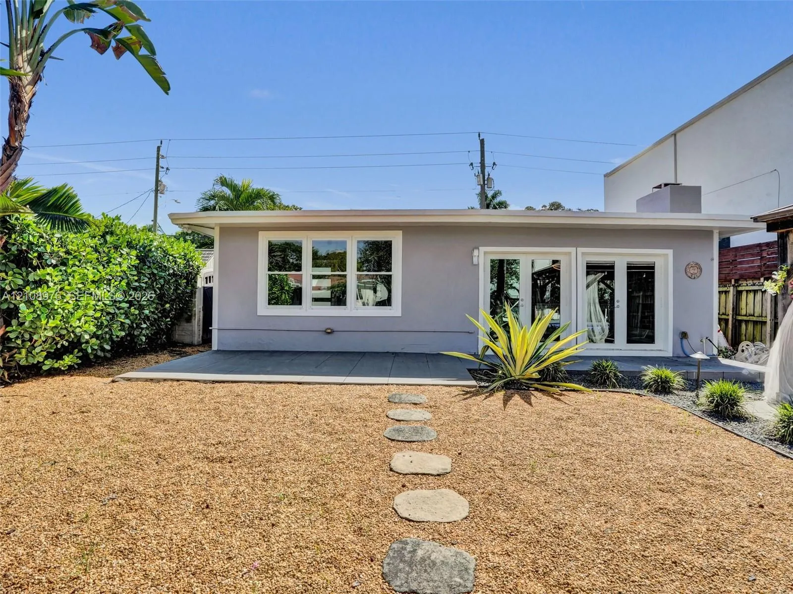 525 SW 12th Street