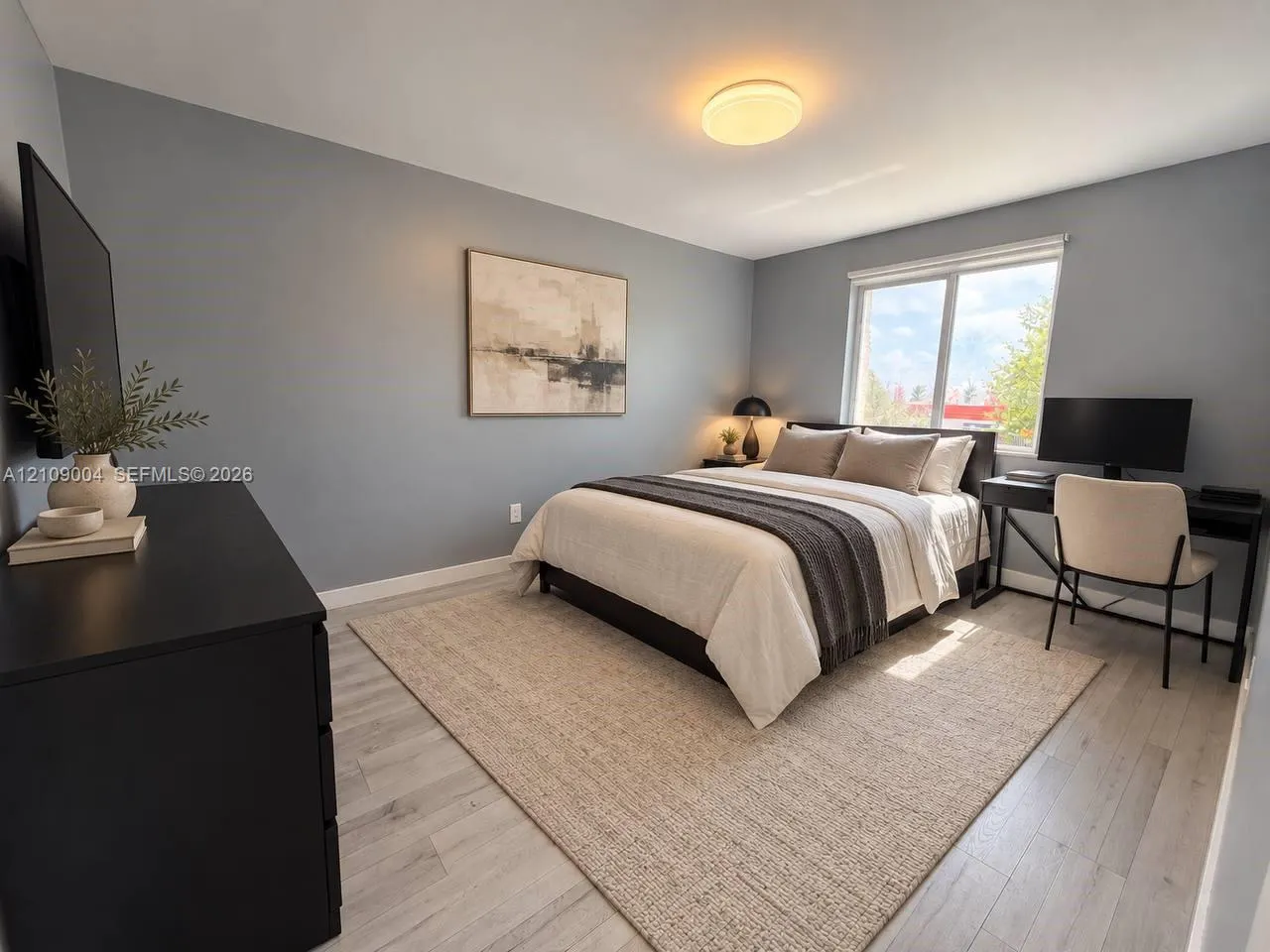 971 W 80th Place