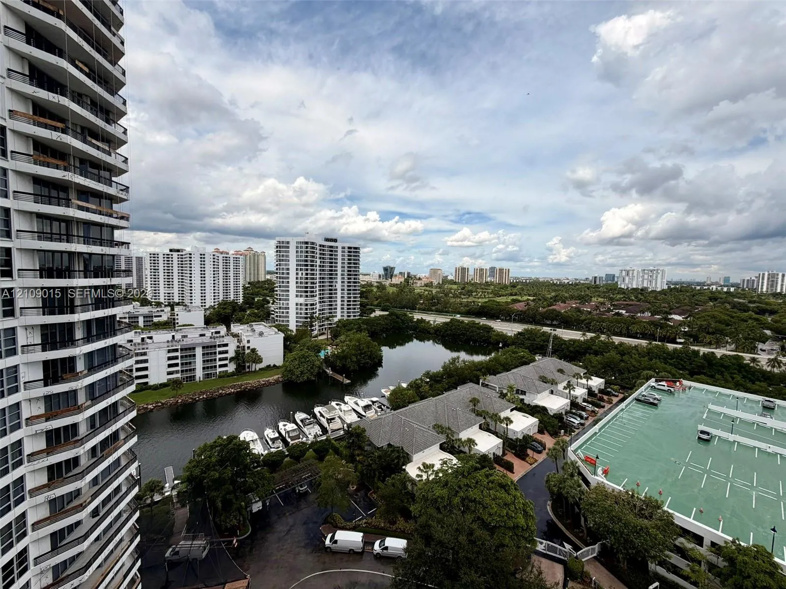 3530 Mystic Pointe Drive #1709