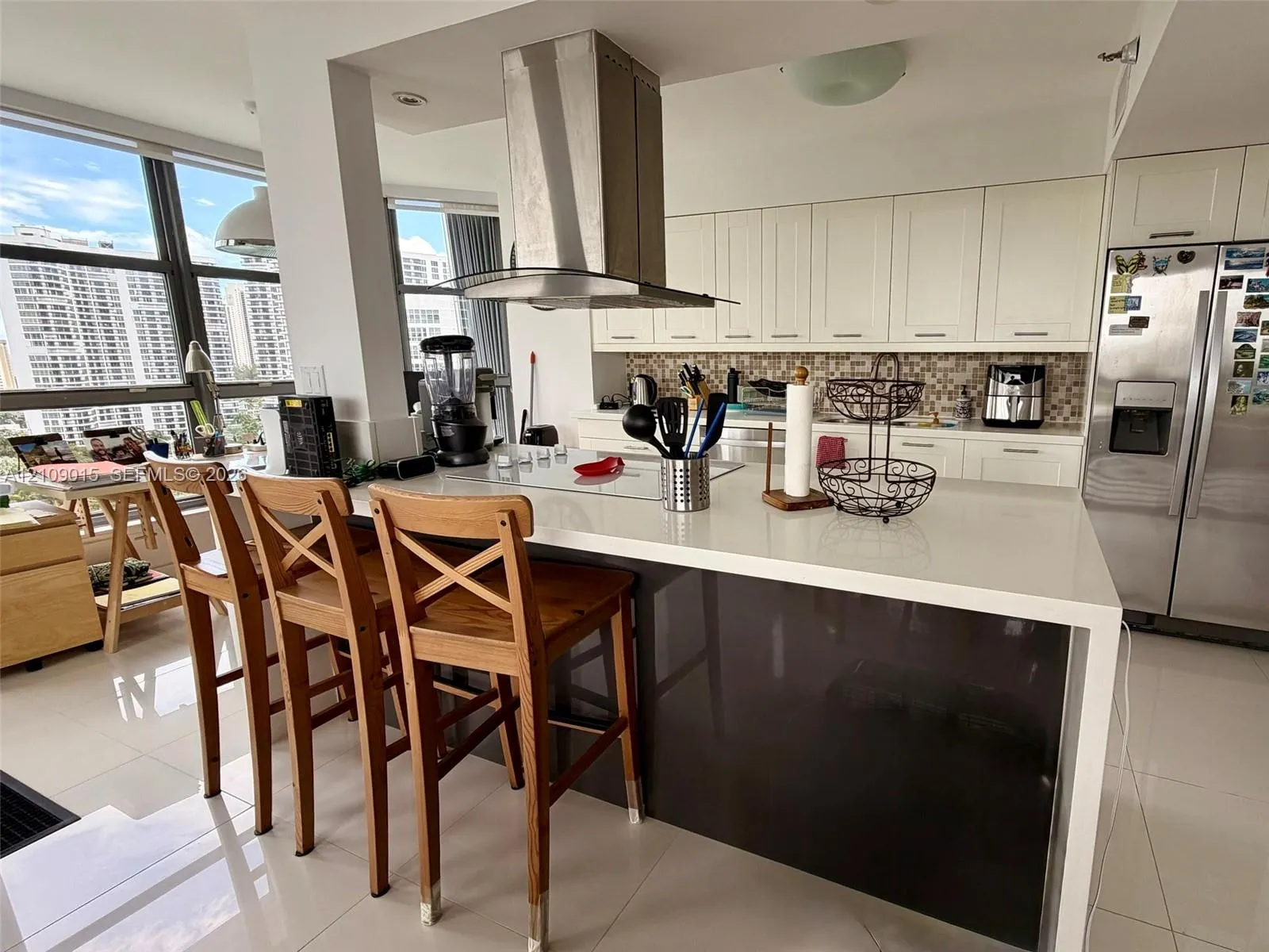 3530 Mystic Pointe Drive #1709