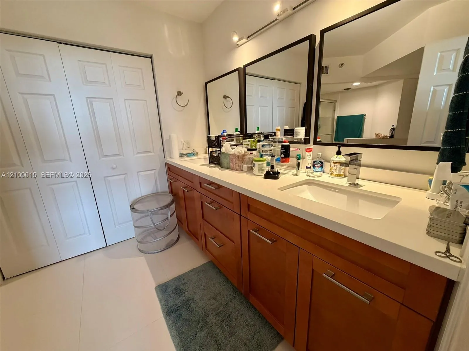 3530 Mystic Pointe Drive #1709