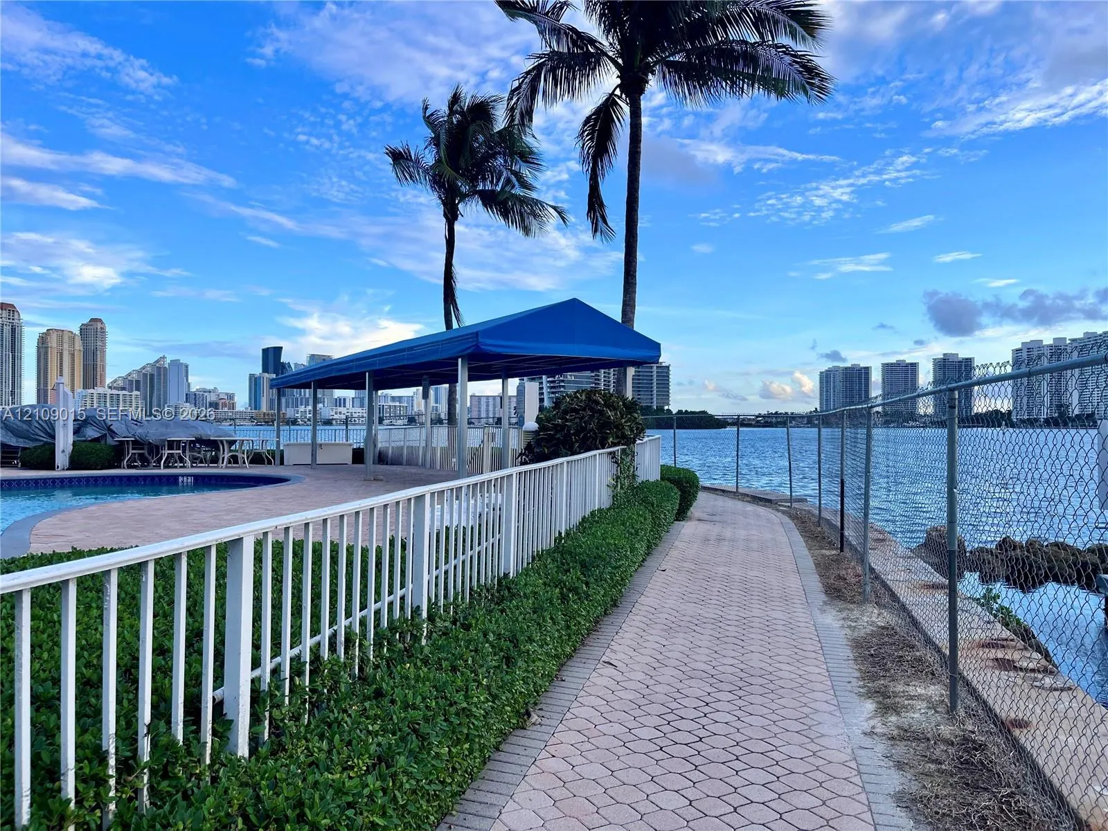 3530 Mystic Pointe Drive #1709