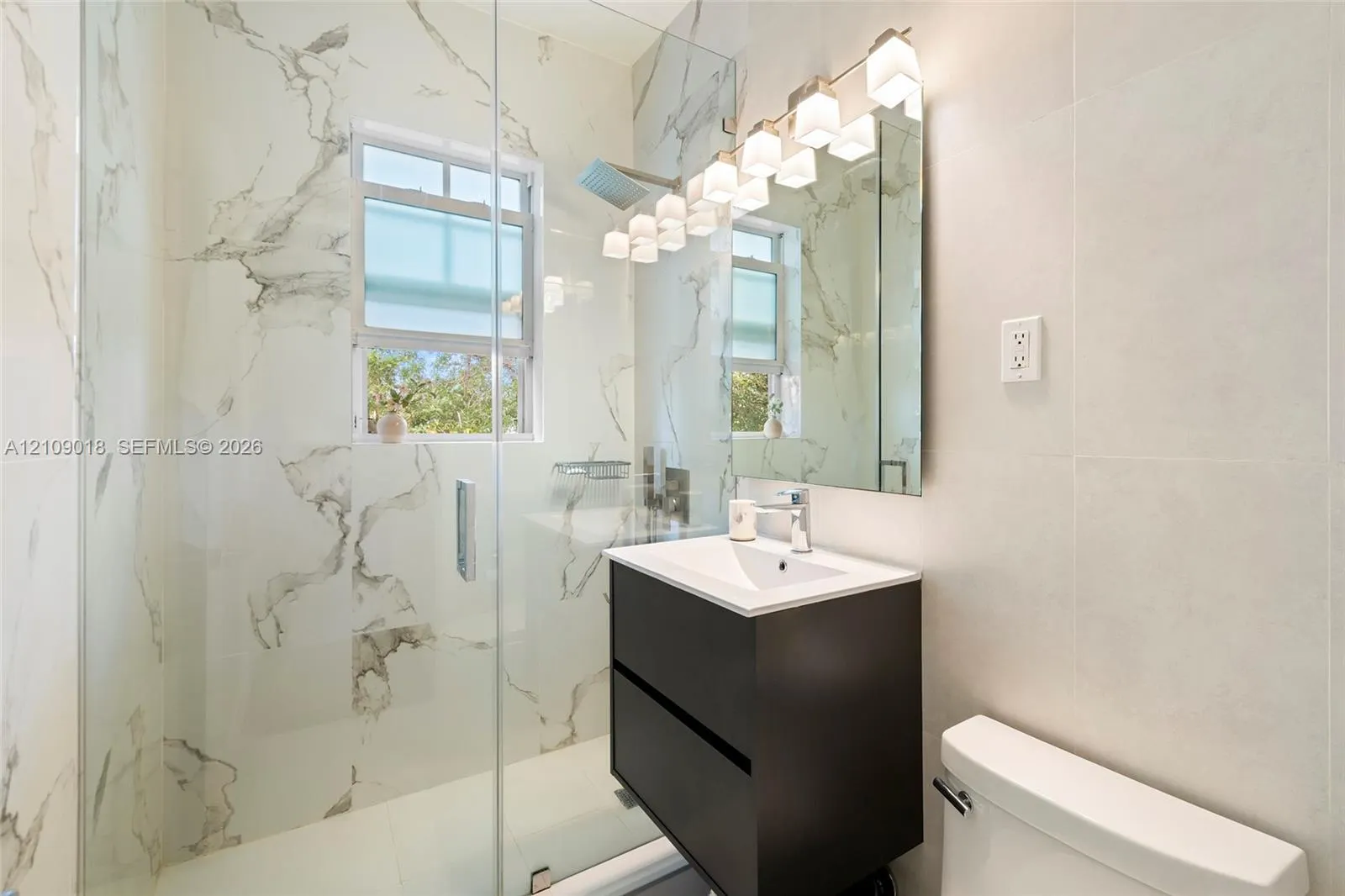 536 14th Street #305