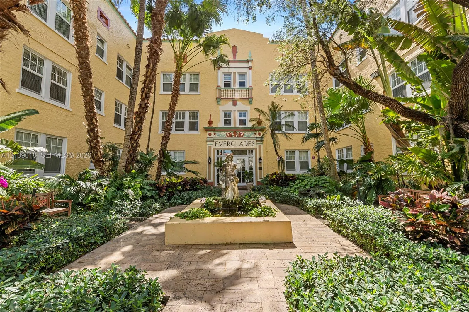 536 14th Street #305