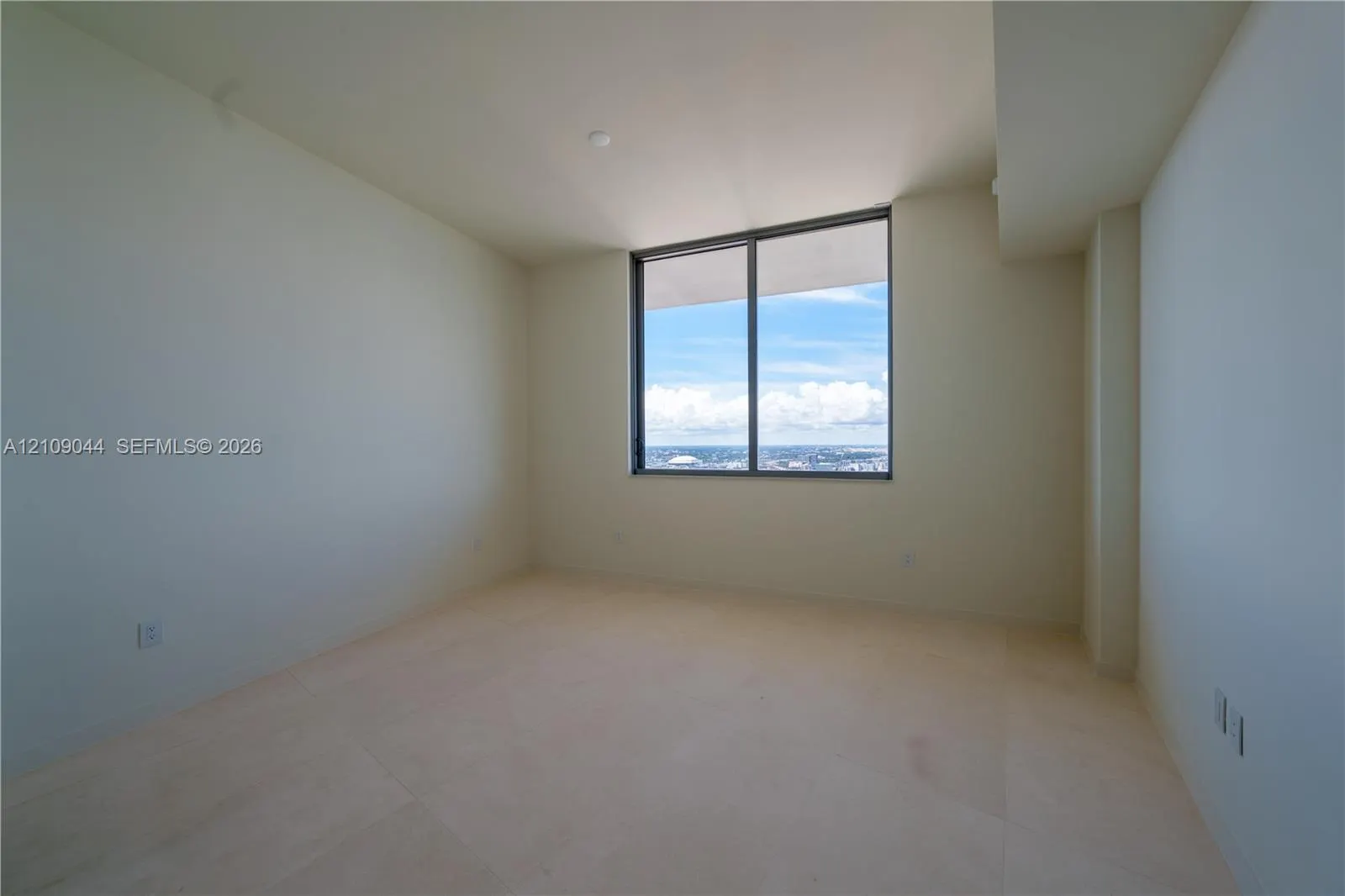 1400 Biscayne Boulevard #5003