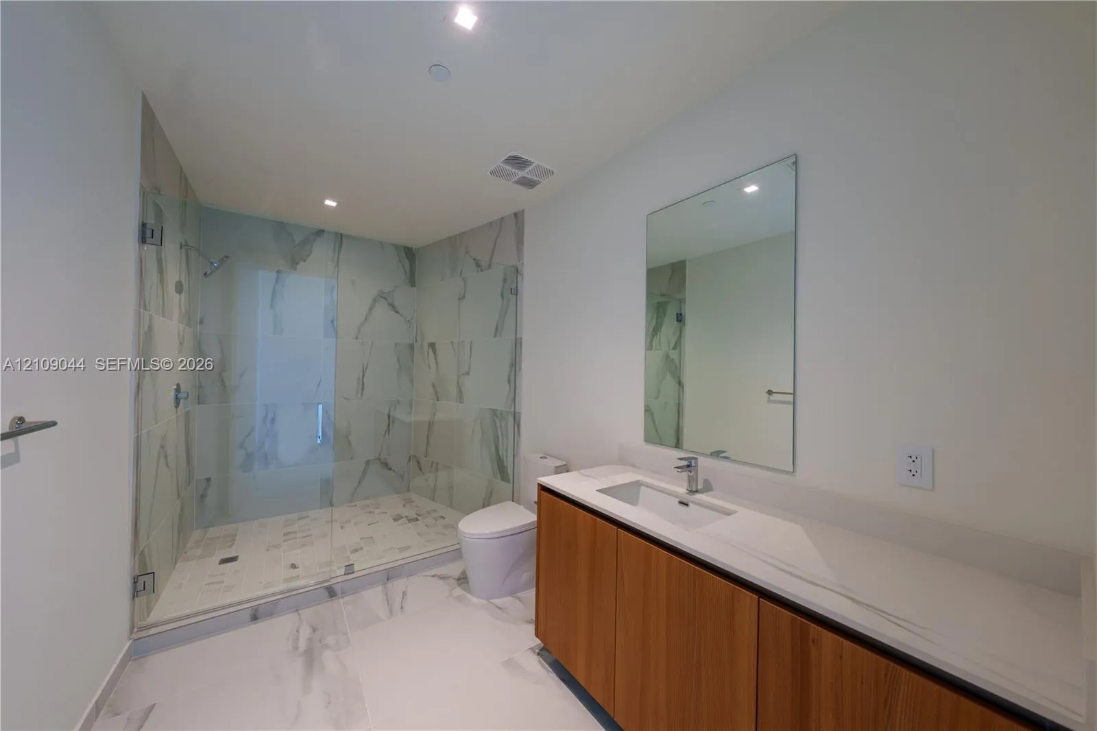 1400 Biscayne Boulevard #5003