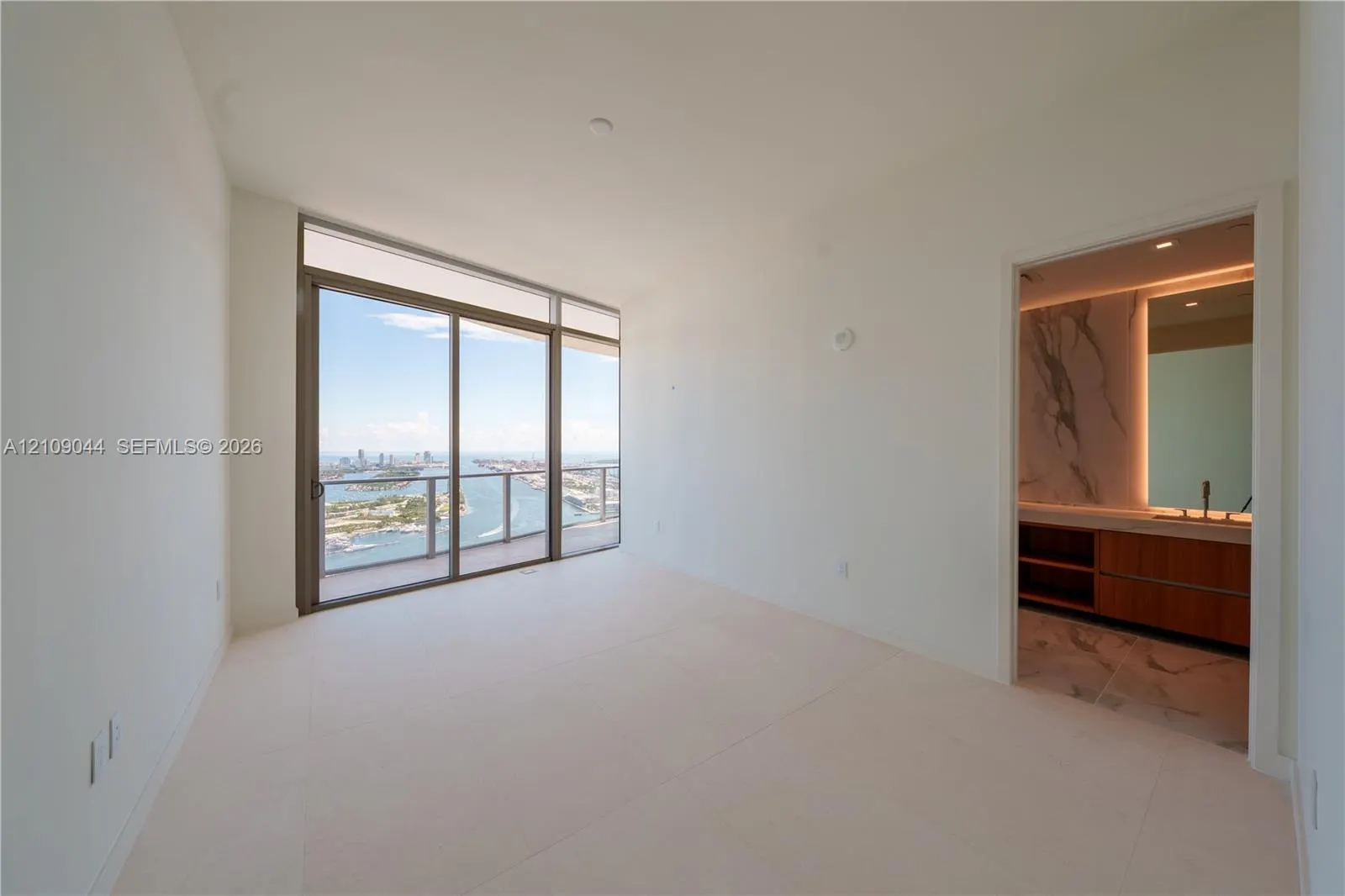 1400 Biscayne Boulevard #5003