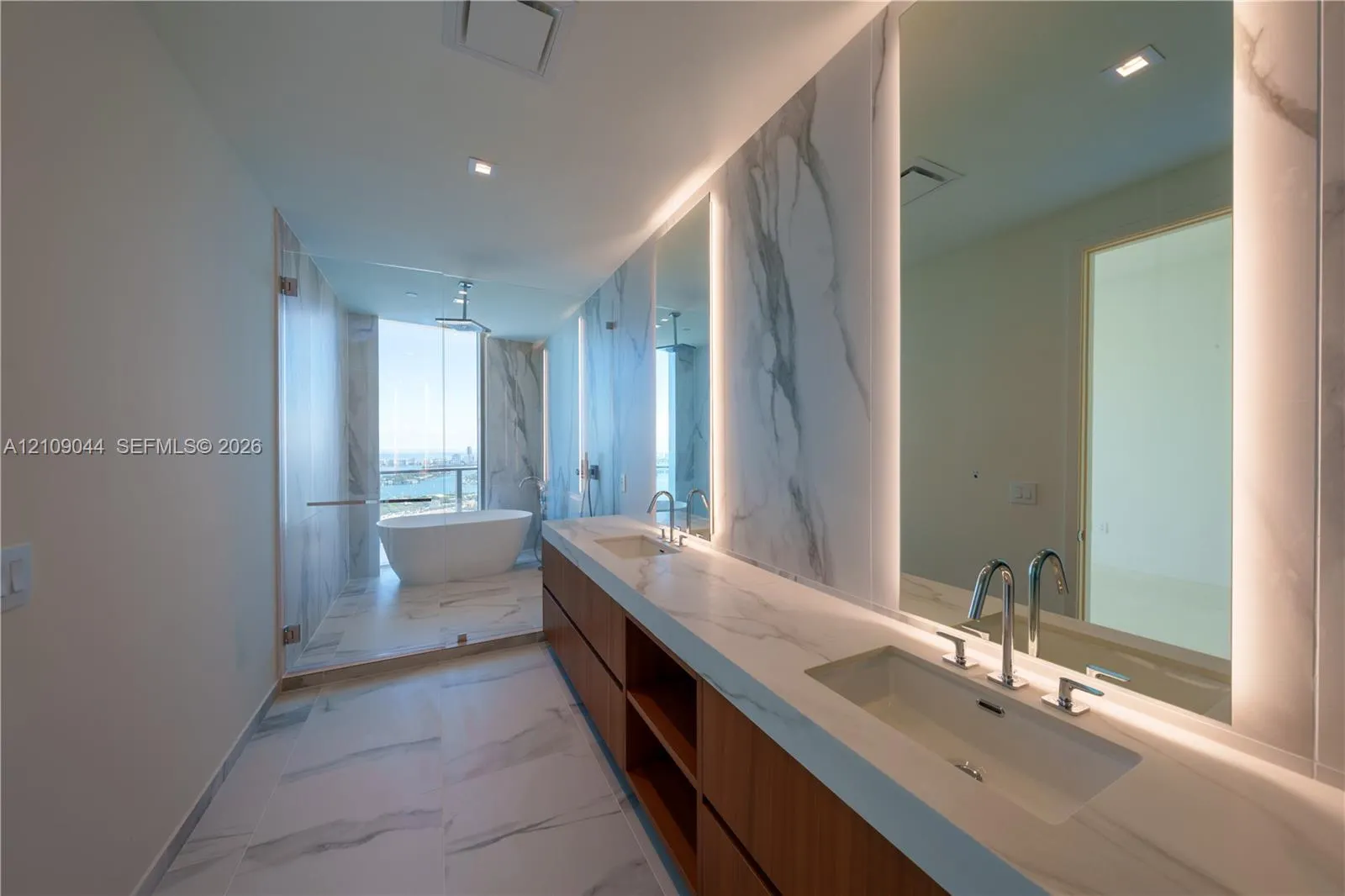 1400 Biscayne Boulevard #5003