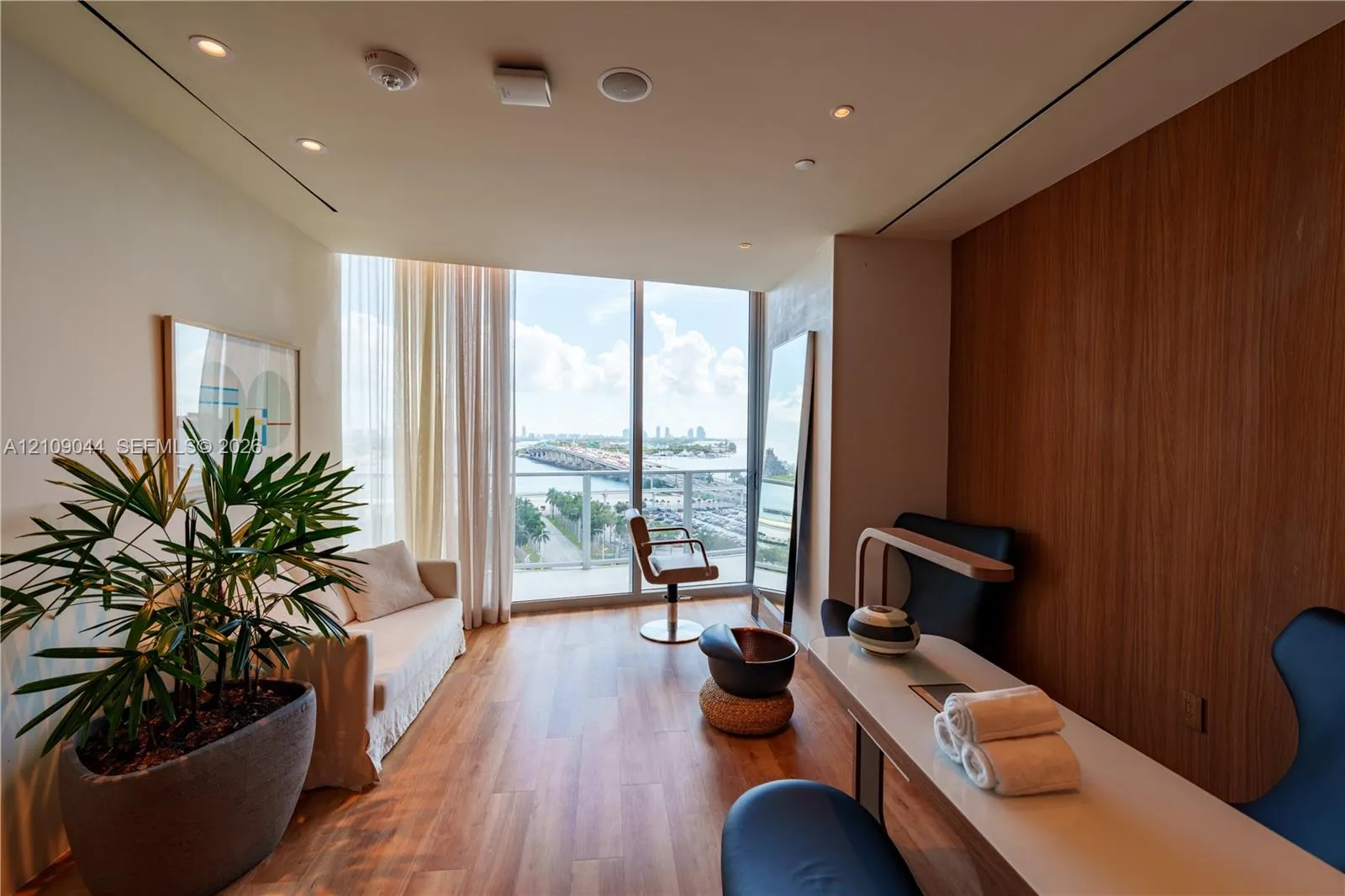 1400 Biscayne Boulevard #5003
