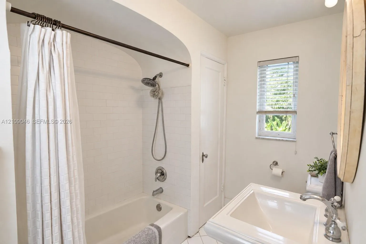 781 NE 73rd Street
