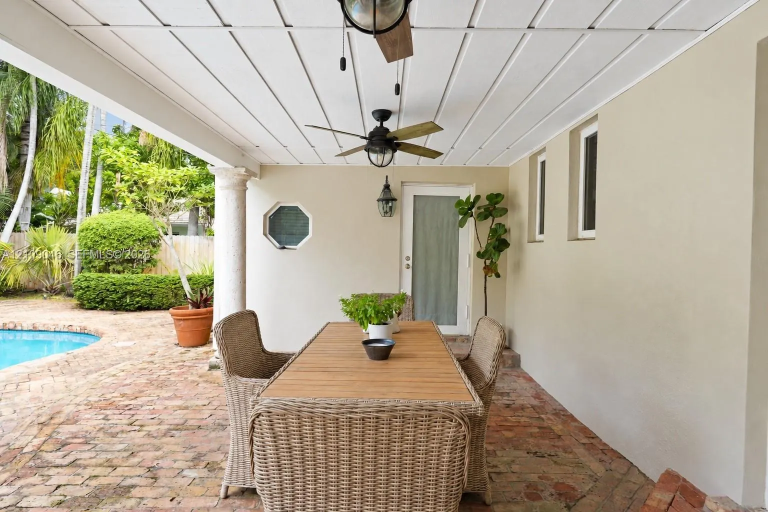 781 NE 73rd Street