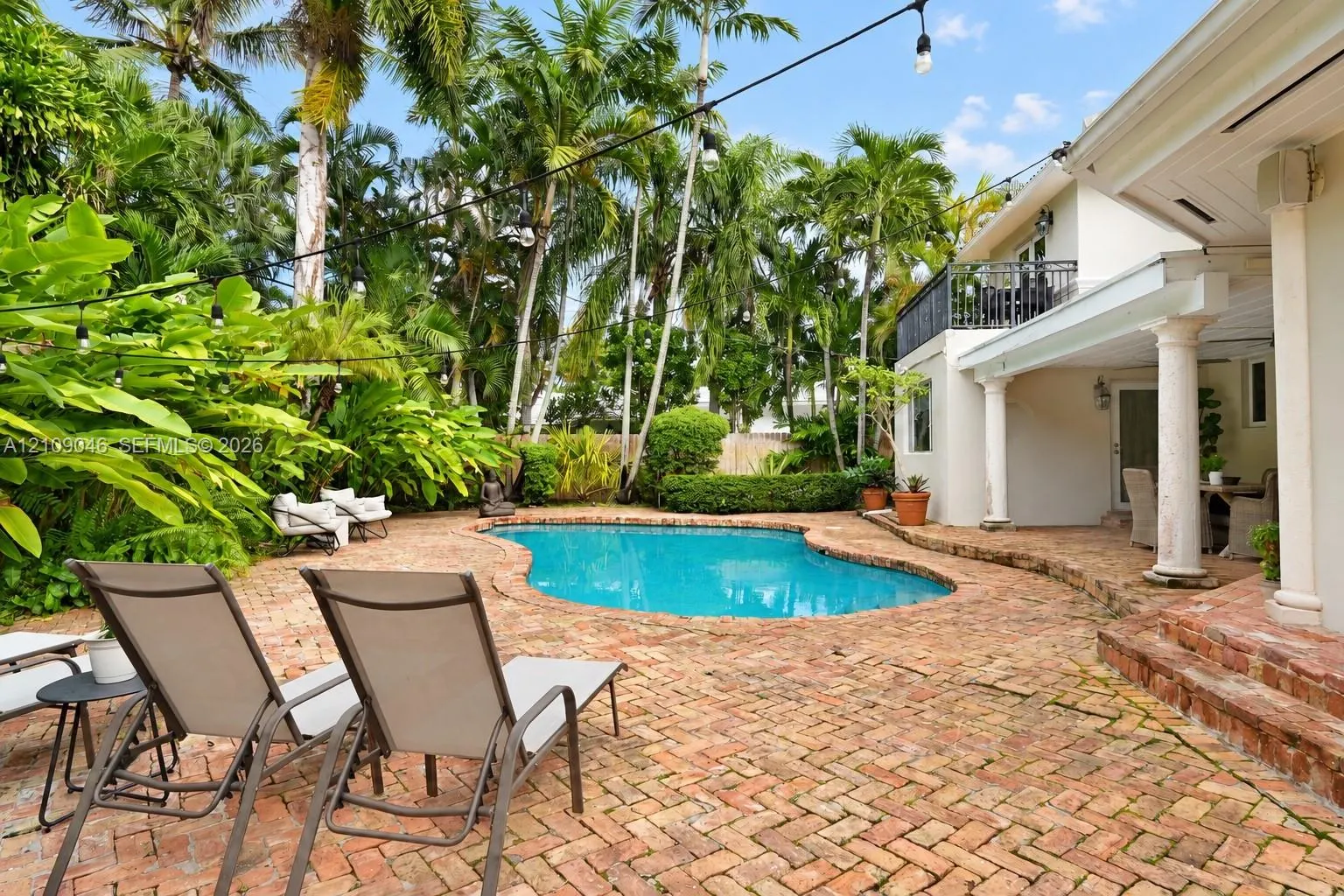 781 NE 73rd Street