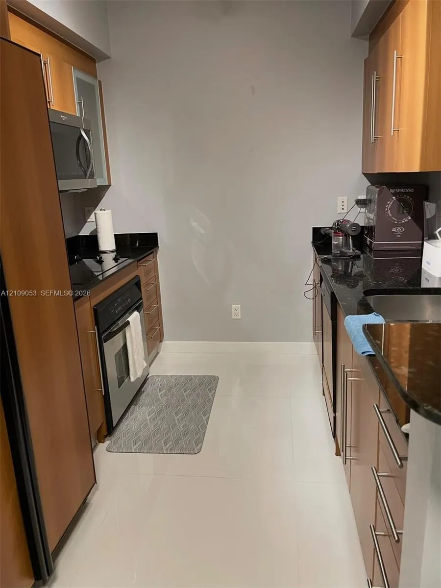 335 S Biscayne Boulevard #3104