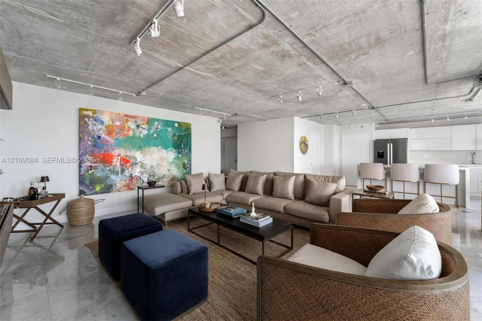 881 Ocean Drive #23C