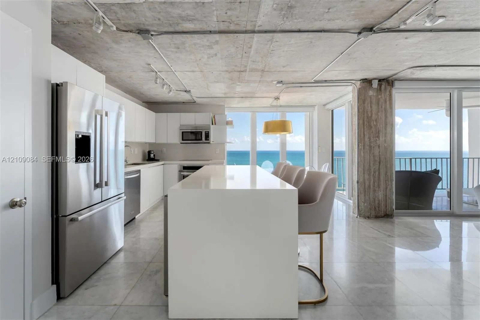 881 Ocean Drive #23C