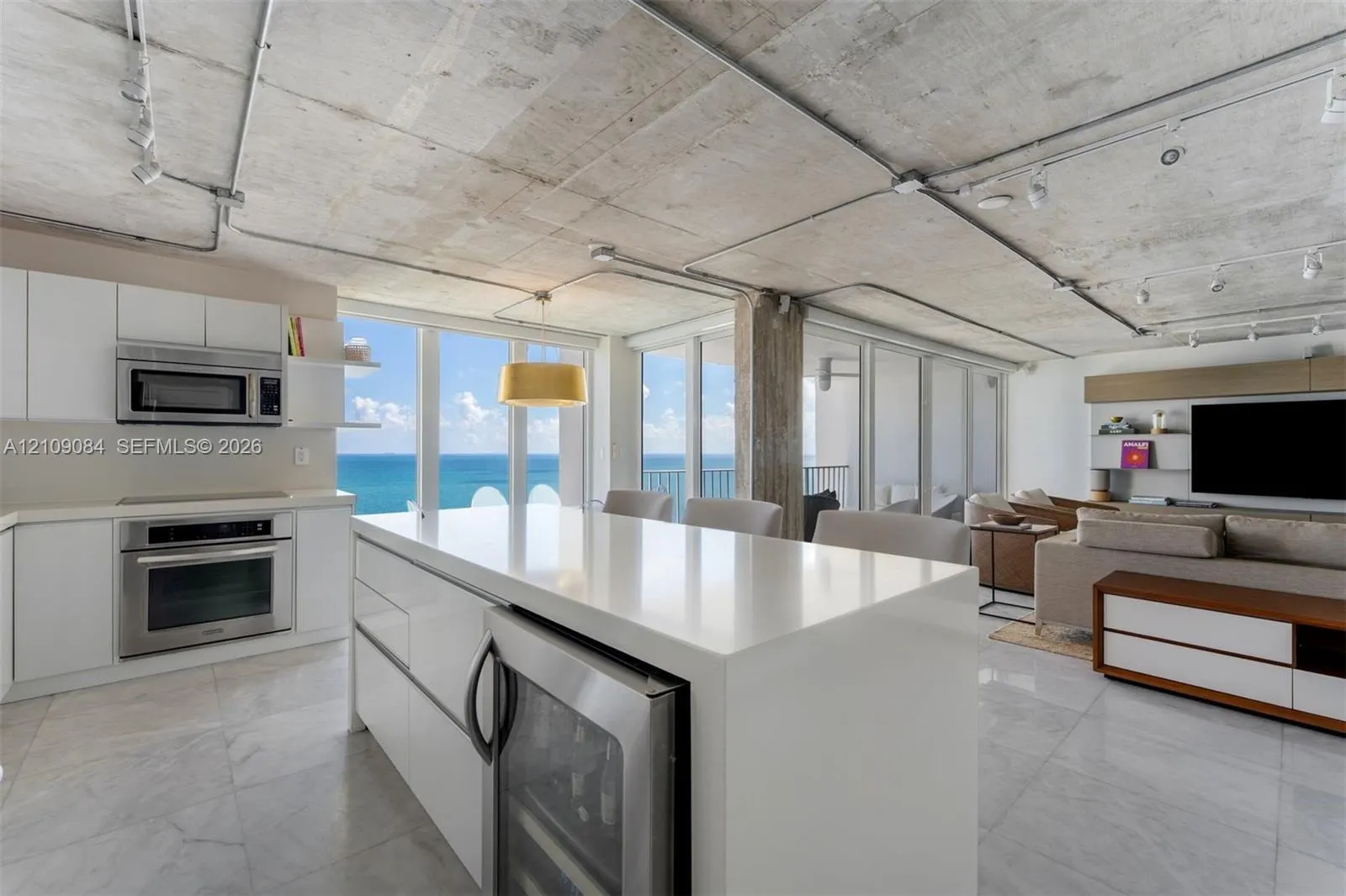 881 Ocean Drive #23C
