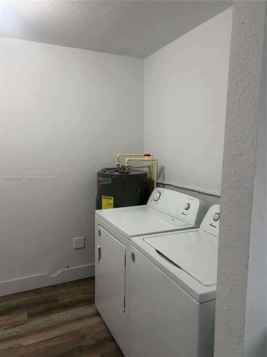 3571 NW 7th Court