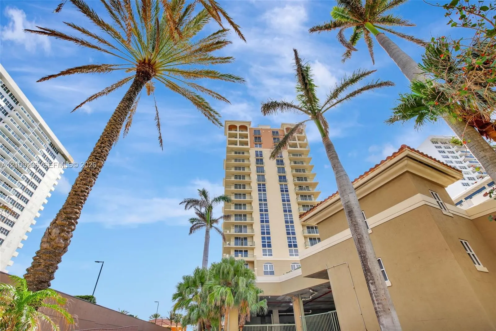 2080 S Ocean Drive #112
