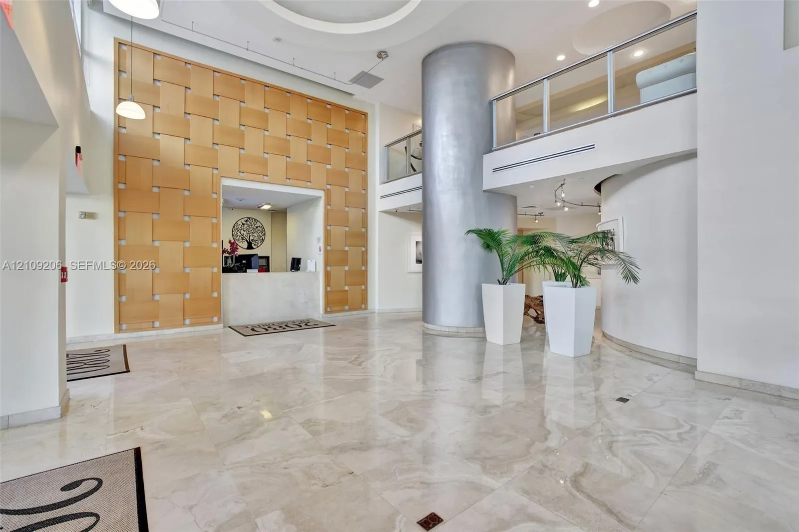 2080 S Ocean Drive #112