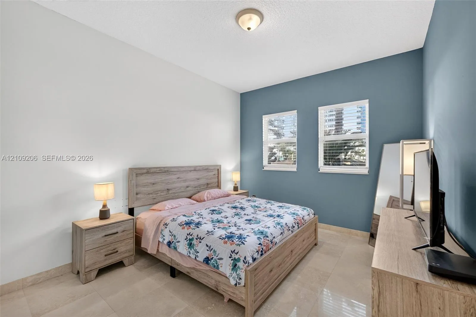 2080 S Ocean Drive #112