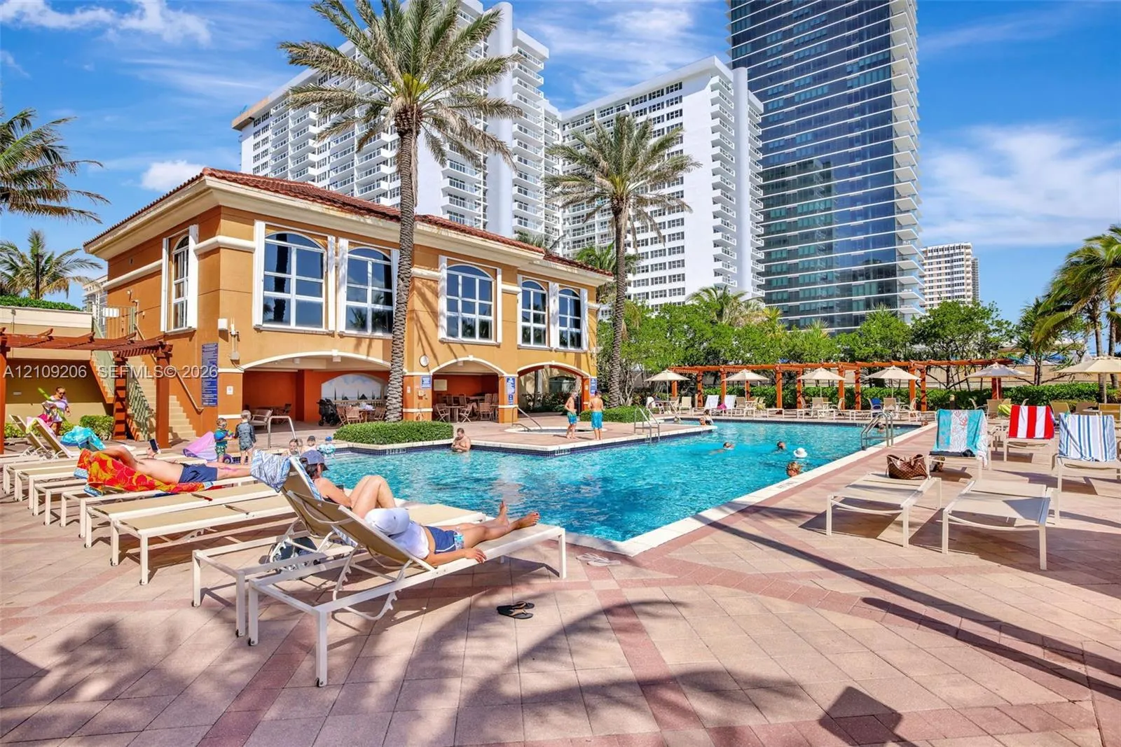 2080 S Ocean Drive #112