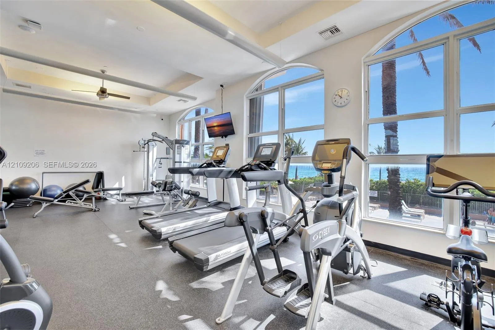 2080 S Ocean Drive #112