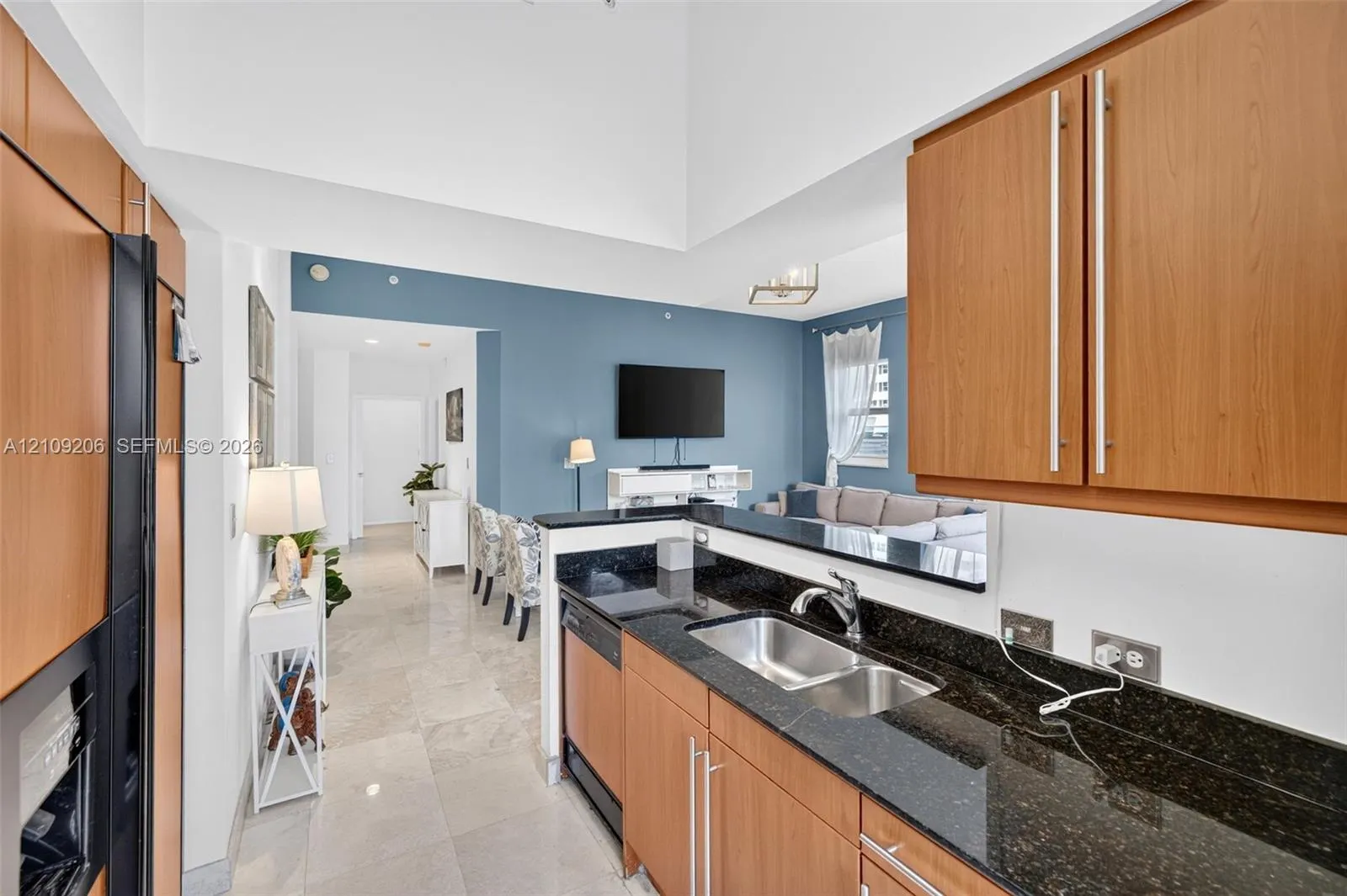 2080 S Ocean Drive #112