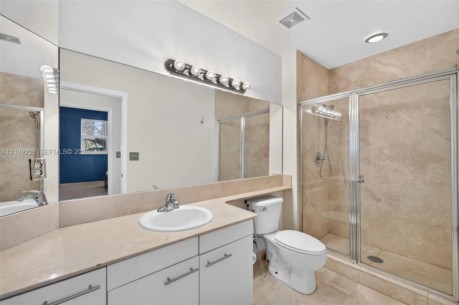 2080 S Ocean Drive #112