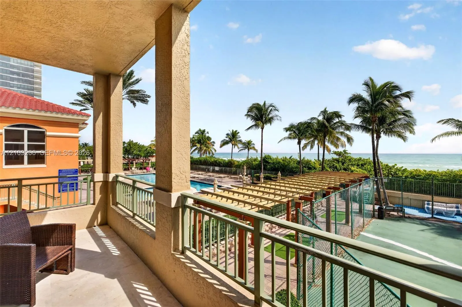 2080 S Ocean Drive #112