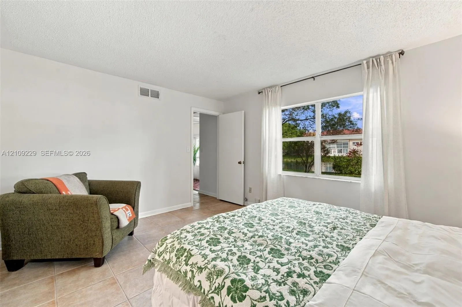 9301 Sunrise Lakes Boulevard #105