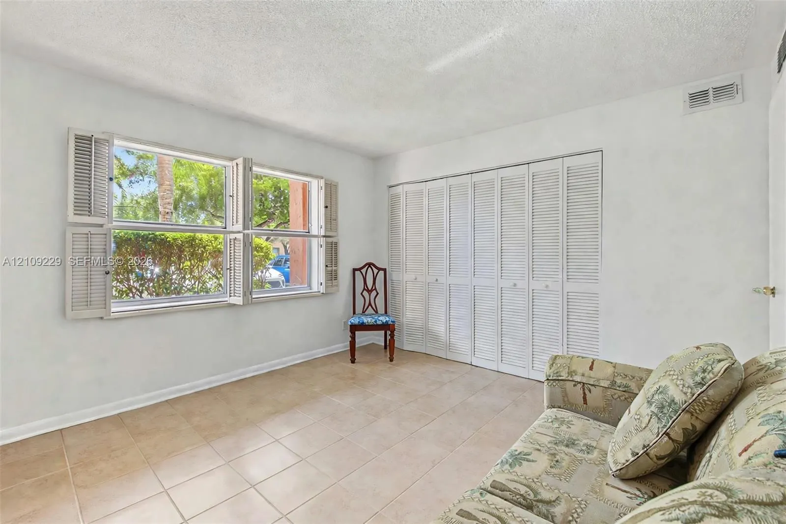 9301 Sunrise Lakes Boulevard #105