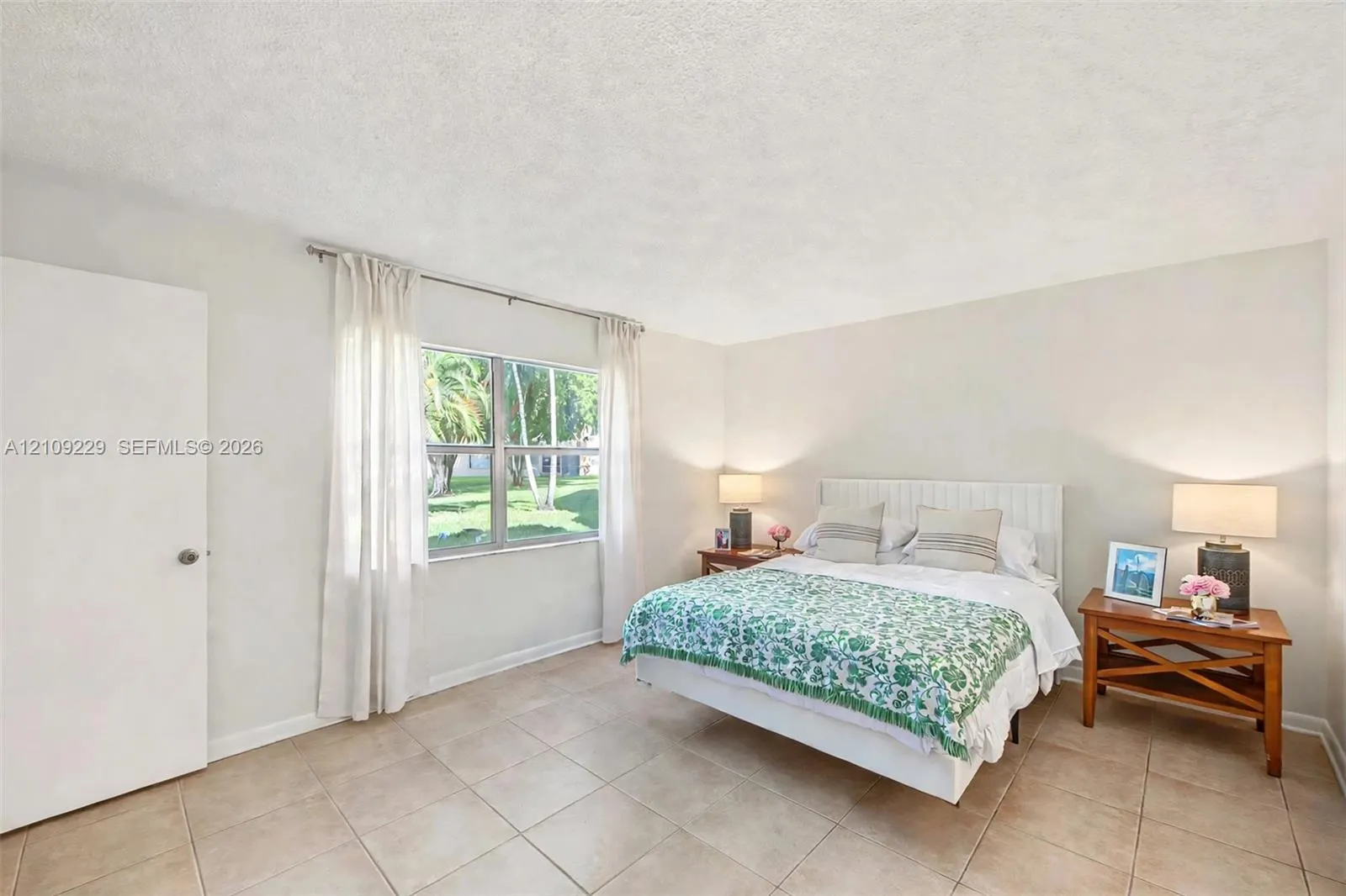 9301 Sunrise Lakes Boulevard #105