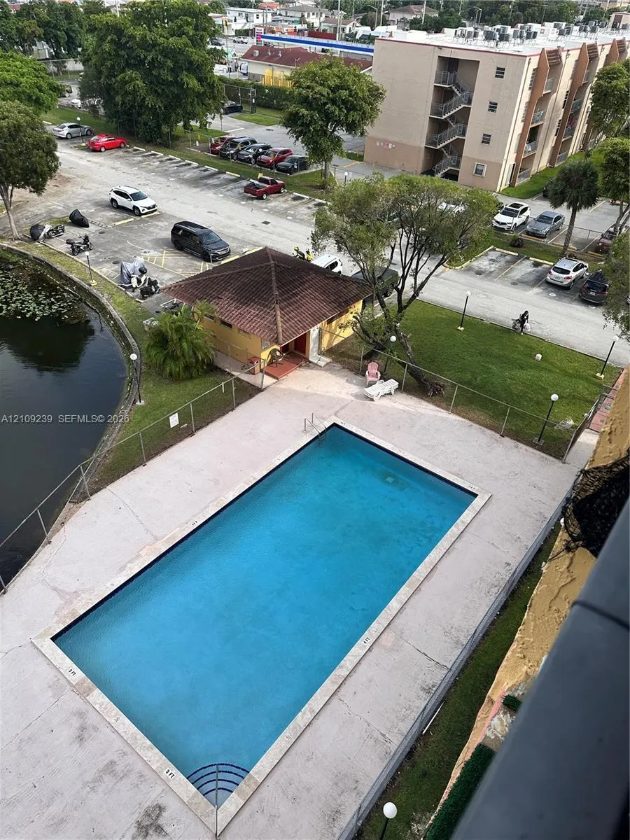 4717 NW 7th Street #708-10