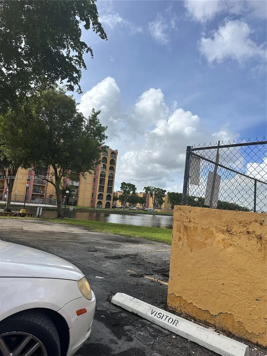 4717 NW 7th Street #708-10