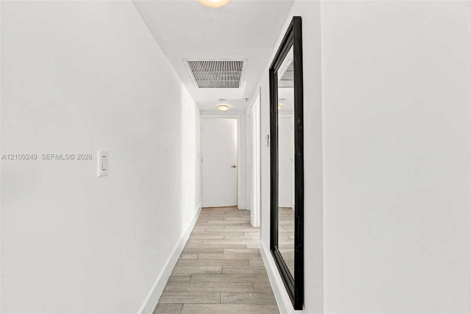 811 Jefferson Avenue #201